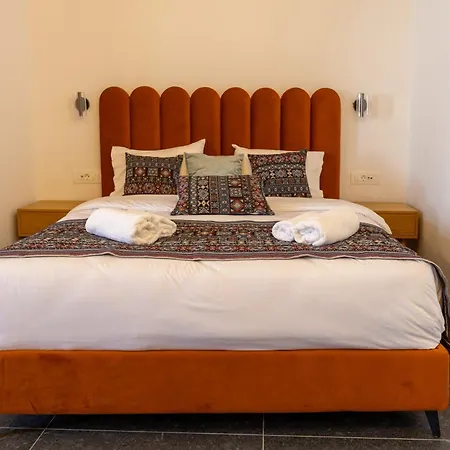 Camarada Boutique Traditional House *